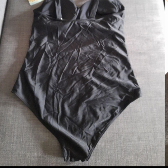 XXL pin up style onepiece - Picture 2 of 5